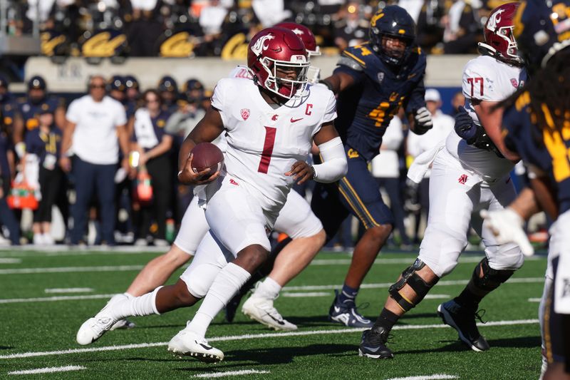 Nov 11, 2023; Berkeley, California, USA; Washington State Cougars quarterback Cameron Ward (1) rushes for a touchdown against the California Golden Bears during the first quarter at California Memorial Stadium. Mandatory Credit: Darren Yamashita-USA TODAY Sports 