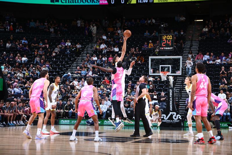 SALT LAKE CITY, UT - OCTOBER 16: The opening tipoff during the preseason game on October 16, 2023 at vivint.SmartHome Arena in Salt Lake City, Utah. NOTE TO USER: User expressly acknowledges and agrees that, by downloading and or using this Photograph, User is consenting to the terms and conditions of the Getty Images License Agreement. Mandatory Copyright Notice: Copyright 2023 NBAE (Photo by Melissa Majchrzak/NBAE via Getty Images)