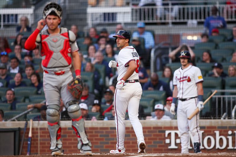 May 5, 2025; Atlanta, Georgia, USA; Atlanta Braves first baseman Matt Olson (28) hits an inside-the-park home run against the Cincinnati Reds in the third inning at Truist Park. Mandatory Credit: Brett Davis-Imagn Images
