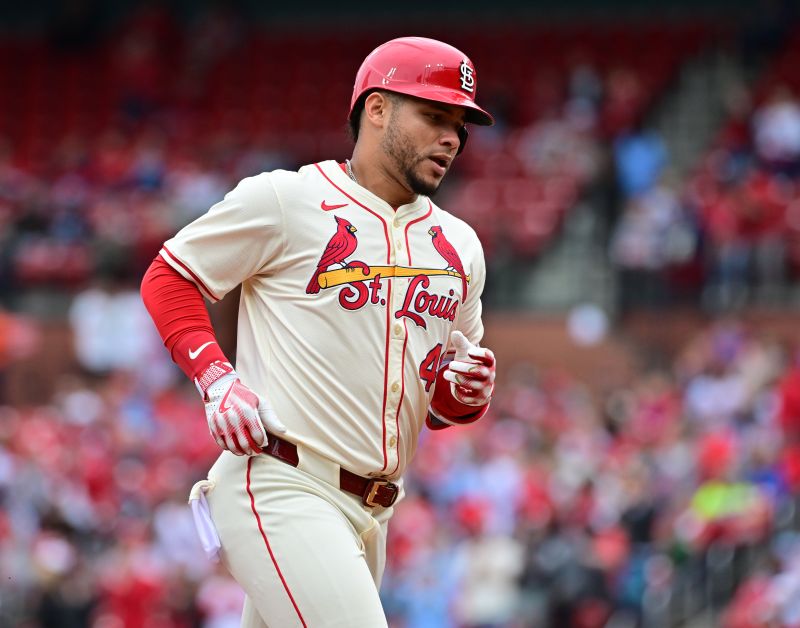 May 4, 2025; St. Louis, Missouri, USA; St. Louis Cardinals first baseman Willson Contreras (40) heads to third base after hitting a second inning home run against the New York Mets at Busch Stadium. Mandatory Credit: Tim Vizer-Imagn Images