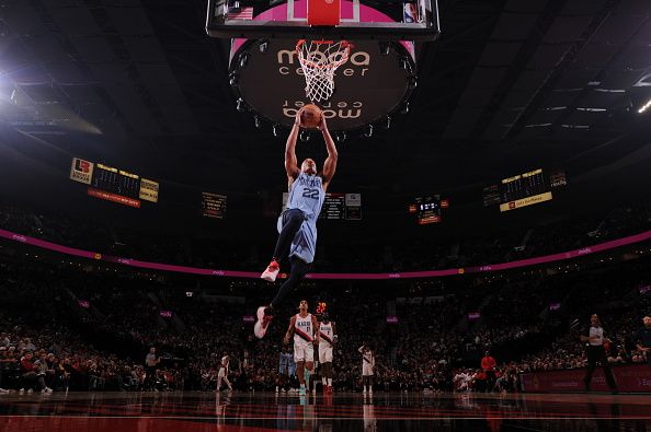 PORTLAND, OR - NOVEMBER 5: Desmond Bane #22 of the Memphis Grizzlies dunks the ball during the game against the Portland Trail Blazers on November 5, 2023 at the Moda Center Arena in Portland, Oregon. NOTE TO USER: User expressly acknowledges and agrees that, by downloading and or using this photograph, user is consenting to the terms and conditions of the Getty Images License Agreement. Mandatory Copyright Notice: Copyright 2023 NBAE (Photo by Cameron Browne/NBAE via Getty Images)