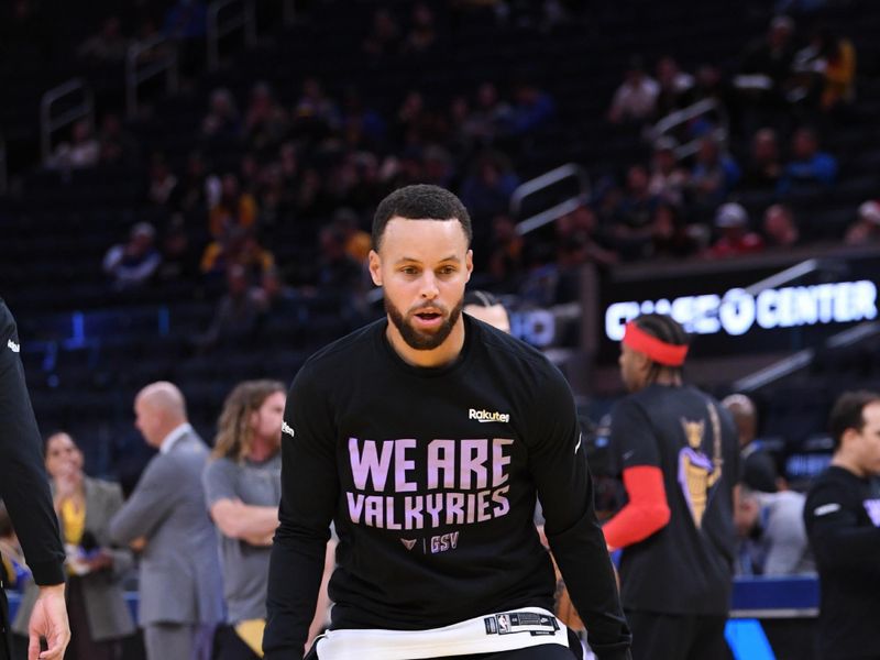 SAN FRANCISCO, CA - DECEMBER 8:  Stephen Curry #30 of the Golden State Warriors before the game against the Minnesota Timberwolves during a regular season game on December 8, 2024 at Chase Center in San Francisco, California. NOTE TO USER: User expressly acknowledges and agrees that, by downloading and or using this photograph, user is consenting to the terms and conditions of Getty Images License Agreement. Mandatory Copyright Notice: Copyright 2024 NBAE (Photo by Noah Graham/NBAE via Getty Images)