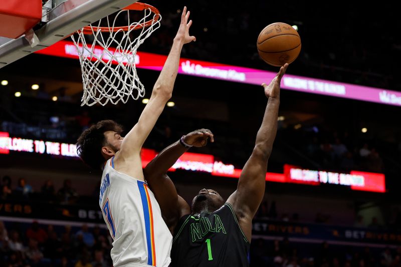 NEW ORLEANS, LOUISIANA - MARCH 26: Zion Williamson #1 of the New Orleans Pelicans shoots the ball over Chet Holmgren #7 of the Oklahoma City Thunder at Smoothie King Center on March 26, 2024 in New Orleans, Louisiana.  NOTE TO USER: User expressly acknowledges and agrees that, by downloading and or using this photograph, User is consenting to the terms and conditions of the Getty Images License Agreement. (Photo by Chris Graythen/Getty Images)