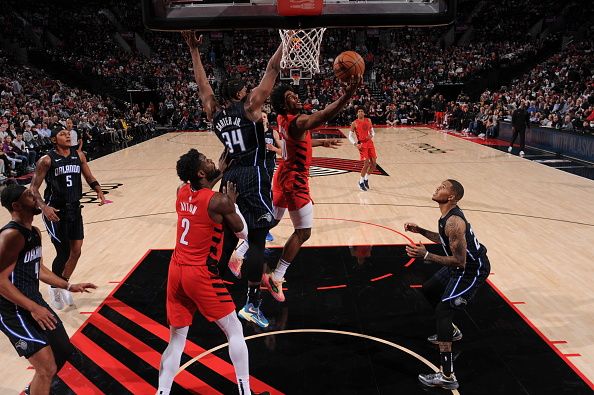 PORTLAND, OR - OCTOBER 27: Scoot Henderson #00 of the Portland Trail Blazers shoots the ball during the game against the Orlando Magic on October 27, 2023 at the Moda Center Arena in Portland, Oregon. NOTE TO USER: User expressly acknowledges and agrees that, by downloading and or using this photograph, user is consenting to the terms and conditions of the Getty Images License Agreement. Mandatory Copyright Notice: Copyright 2023 NBAE (Photo by Cameron Browne/NBAE via Getty Images)