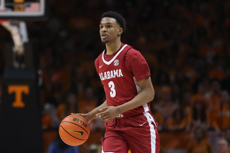 Jan 20, 2024; Knoxville, Tennessee, USA; Alabama Crimson Tide guard Rylan Griffen (3) brings the ball up court against the Tennessee Volunteers during the second half at Thompson-Boling Arena at Food City Center. Mandatory Credit: Randy Sartin-USA TODAY Sports