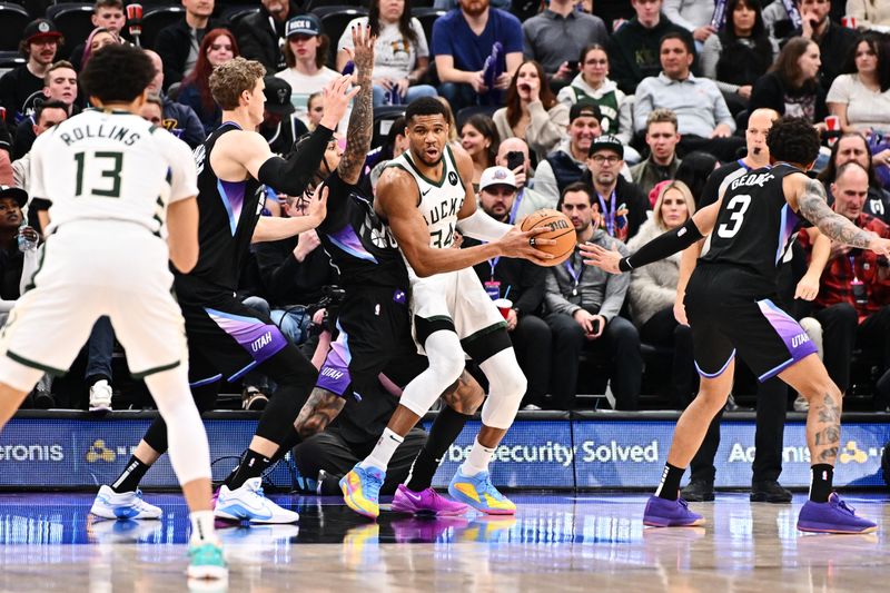 SALT LAKE CITY, UT - JANUARY 27: Giannis Antetokounmpo #34 of the Milwaukee Bucks looks to pass the ball during the game against the Utah Jazz on January 27, 2025 at Delta Center in Salt Lake City, Utah. NOTE TO USER: User expressly acknowledges and agrees that, by downloading and or using this Photograph, User is consenting to the terms and conditions of the Getty Images License Agreement. Mandatory Copyright Notice: Copyright 2025 NBAE (Photo by Jamie Sabau/NBAE via Getty Images)