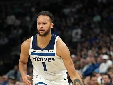 MINNEAPOLIS, MN -  NOVEMBER 30 :  Kyle Anderson #1 of the Minnesota Timberwolves handles the ball during the game against the Utah Jazz on November 30, 2023 at Target Center in Minneapolis, Minnesota. NOTE TO USER: User expressly acknowledges and agrees that, by downloading and or using this Photograph, user is consenting to the terms and conditions of the Getty Images License Agreement. Mandatory Copyright Notice: Copyright 2023 NBAE (Photo by Jordan Johnson/NBAE via Getty Images)