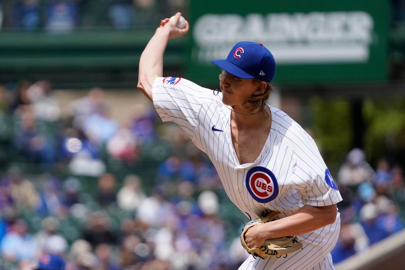 May 7, 2025; Chicago, Illinois, USA; Chicago Cubs pitcher Ben Brown (32) pitches against the San Francisco Giants during the first inning at Wrigley Field. Mandatory Credit: David Banks-Imagn Images