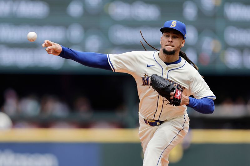 Jun 30, 2024; Seattle, Washington, USA; Seattle Mariners starting pitcher Luis Castillo (58) throws against the Minnesota Twins during the first inning at T-Mobile Park. Mandatory Credit: John Froschauer-USA TODAY Sports