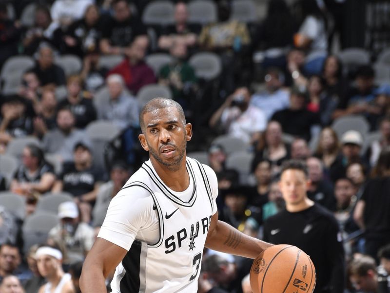 SAN ANTONIO, TX - NOVEMBER 7: Chris Paul #3 of the San Antonio Spurs dribbles the ball during the game against the Portland Trail Blazers on November 7, 2024 at the Frost Bank Center in San Antonio, Texas. NOTE TO USER: User expressly acknowledges and agrees that, by downloading and or using this photograph, user is consenting to the terms and conditions of the Getty Images License Agreement. Mandatory Copyright Notice: Copyright 2024 NBAE (Photos by Logan Riely/NBAE via Getty Images)