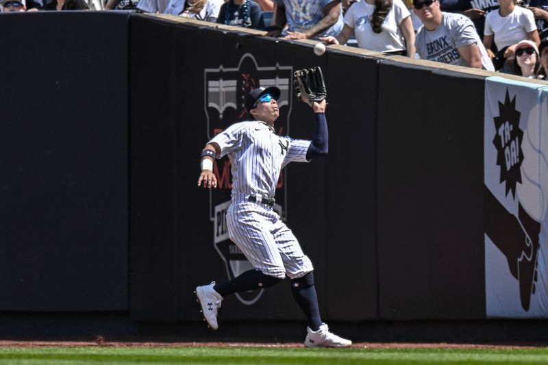 Yankees Set to Showcase Their Power Against Padres in San Diego Spectacle