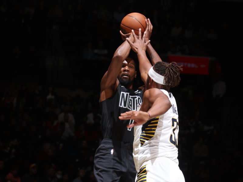 BROOKLYN, NY - OCTOBER 31: Kevin Durant #7 of the Brooklyn Nets shoots the ball during the game against the Indiana Pacers on October 31, 2022 at Barclays Center in Brooklyn, New York. NOTE TO USER: User expressly acknowledges and agrees that, by downloading and or using this Photograph, user is consenting to the terms and conditions of the Getty Images License Agreement. Mandatory Copyright Notice: Copyright 2022 NBAE (Photo by Nathaniel S. Butler/NBAE via Getty Images)