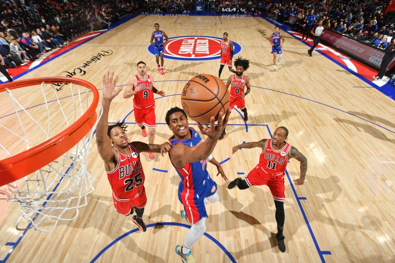 DETROIT, MI - APRIL 11: Jaden Ivey #23 of the Detroit Pistons shoots the ball during the game against the Chicago Bulls  on April 11, 2024 at Little Caesars Arena in Detroit, Michigan. NOTE TO USER: User expressly acknowledges and agrees that, by downloading and/or using this photograph, User is consenting to the terms and conditions of the Getty Images License Agreement. Mandatory Copyright Notice: Copyright 2024 NBAE (Photo by Chris Schwegler/NBAE via Getty Images)