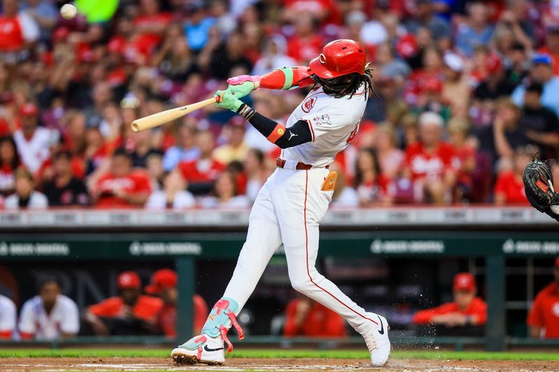 Sep 17, 2024; Cincinnati, Ohio, USA; Cincinnati Reds shortstop Elly De La Cruz (44) hits a double against the Atlanta Braves in the first inning at Great American Ball Park. Mandatory Credit: Katie Stratman-Imagn Images