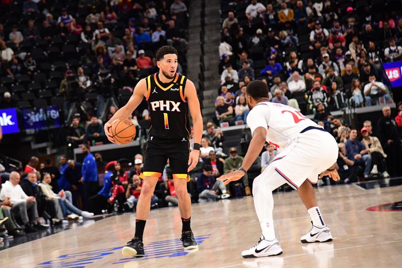 INGLEWOOD, CA - OCTOBER 31: Devin Booker #1 of the Phoenix Suns dribbles the ball during the game against the LA Clippers on October 31, 2024 at Intuit Dome in Los Angeles, California. NOTE TO USER: User expressly acknowledges and agrees that, by downloading and/or using this Photograph, user is consenting to the terms and conditions of the Getty Images License Agreement. Mandatory Copyright Notice: Copyright 2024 NBAE (Photo by Adam Pantozzi/NBAE via Getty Images)