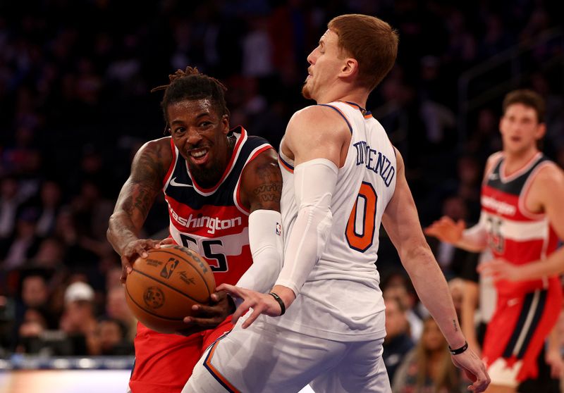 NEW YORK, NEW YORK - OCTOBER 18: Delon Wright #55 of the Washington Wizards tries to bet by Donte DiVincenzo #0 of the New York Knicks during a preseason game at Madison Square Garden on October 18, 2023 in New York City. NOTE TO USER: User expressly acknowledges and agrees that, by downloading and or using this photograph, User is consenting to the terms and conditions of the Getty Images License Agreement. (Photo by Elsa/Getty Images)