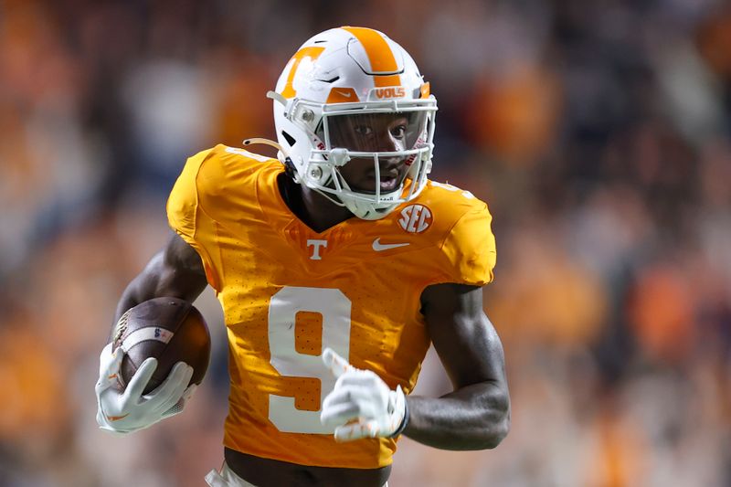 Nov 25, 2023; Knoxville, Tennessee, USA; Tennessee Volunteers wide receiver Ramel Keyton (9) runs for a touchdown against the Vanderbilt Commodores during the second half at Neyland Stadium. Mandatory Credit: Randy Sartin-USA TODAY Sports