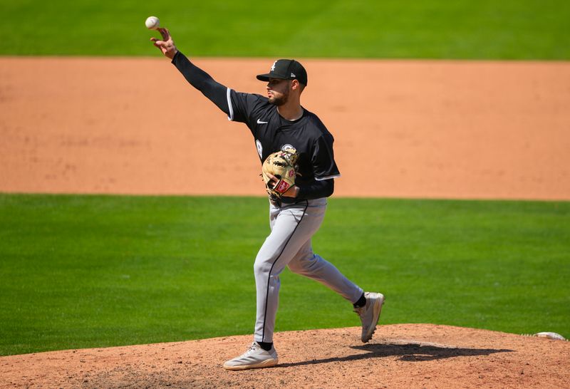 May 8, 2025; Kansas City, Missouri, USA; Chicago White Sox shortstop Jacob Amaya (8) pitches during the eighth inning against the Kansas City Royals at Kauffman Stadium. Mandatory Credit: Jay Biggerstaff-Imagn Images