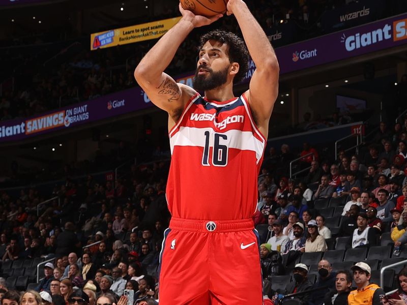 WASHINGTON, DC -? JANUARY 1:  Anthony Gill #16 of the Washington Wizards shoots the ball during the game against the Chicago Bullson January 1, 2025 at Capital One Arena in Washington, DC. NOTE TO USER: User expressly acknowledges and agrees that, by downloading and or using this Photograph, user is consenting to the terms and conditions of the Getty Images License Agreement. Mandatory Copyright Notice: Copyright 2025 NBAE (Photo by Kenny Giarla/NBAE via Getty Images)