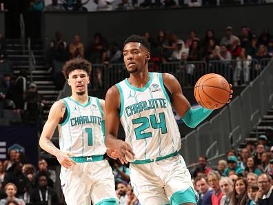 CHARLOTTE, NC - NOVEMBER 22: Brandon Miller #24 of the Charlotte Hornets brings the ball up court against the Washington Wizards on November 22, 2023 at Spectrum Center in Charlotte, North Carolina. NOTE TO USER: User expressly acknowledges and agrees that, by downloading and or using this photograph, User is consenting to the terms and conditions of the Getty Images License Agreement. Mandatory Copyright Notice: Copyright 2023 NBAE (Photo by Kent Smith/NBAE via Getty Images)