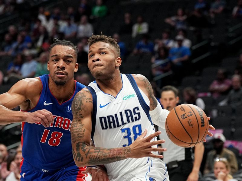 DALLAS, TX - OCTOBER 20: Dexter Dennis #38 of the Dallas Mavericks drives to the basket during the game against the Detroit Pistons on October 20, 2023 at the American Airlines Center in Dallas, Texas. NOTE TO USER: User expressly acknowledges and agrees that, by downloading and or using this photograph, User is consenting to the terms and conditions of the Getty Images License Agreement. Mandatory Copyright Notice: Copyright 2023 NBAE (Photo by Glenn James/NBAE via Getty Images)