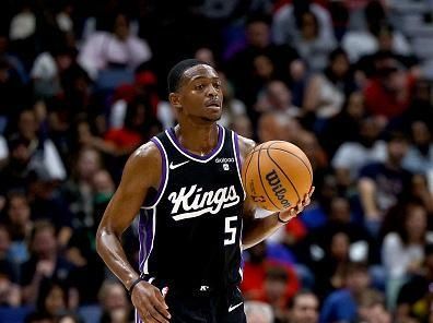 NEW ORLEANS, LOUISIANA - NOVEMBER 20: Malik Monk #0 of the Sacramento Kings dribbles the ball down court during the first quarter of an NBA game against the New Orleans Pelicans at Smoothie King Center on November 20, 2023 in New Orleans, Louisiana. NOTE TO USER: User expressly acknowledges and agrees that, by downloading and or using this photograph, User is consenting to the terms and conditions of the Getty Images License Agreement. (Photo by Sean Gardner/Getty Images)