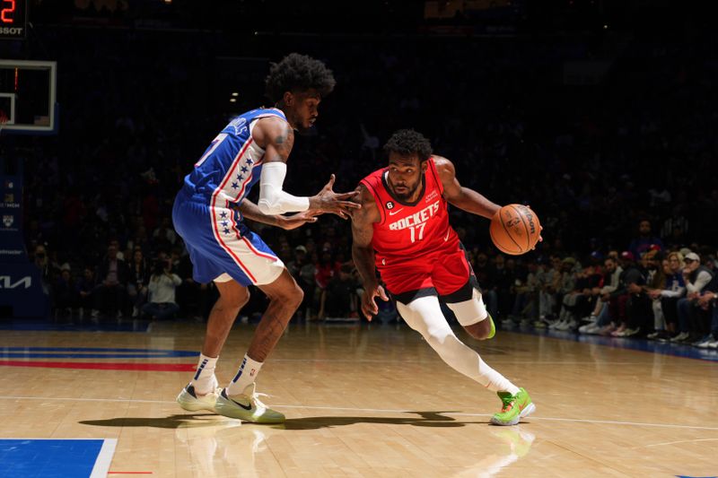 PHILADELPHIA, PA - FEBRUARY 13: Tari Eason #17 of the Houston Rockets dribbles the ball during the game against the Philadelphia 76ers on February 13, 2023 at the Wells Fargo Center in Philadelphia, Pennsylvania NOTE TO USER: User expressly acknowledges and agrees that, by downloading and/or using this Photograph, user is consenting to the terms and conditions of the Getty Images License Agreement. Mandatory Copyright Notice: Copyright 2023 NBAE (Photo by Jesse D. Garrabrant/NBAE via Getty Images)