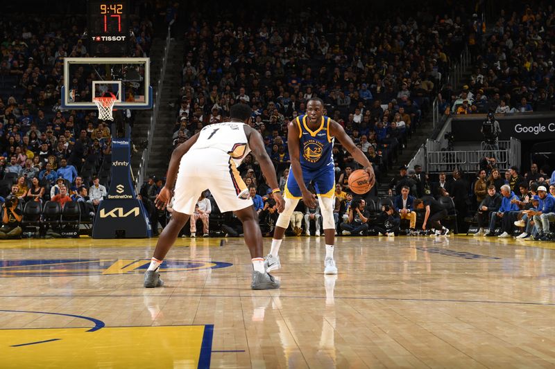 SAN FRANCISCO, CA - OCTOBER 30: Draymond Green #23 of the Golden State Warriors dribbles the ball during the game against the New Orleans Pelicans on October 30, 2024 at Chase Center in San Francisco, California. NOTE TO USER: User expressly acknowledges and agrees that, by downloading and or using this photograph, user is consenting to the terms and conditions of Getty Images License Agreement. Mandatory Copyright Notice: Copyright 2024 NBAE (Photo by Noah Graham/NBAE via Getty Images)