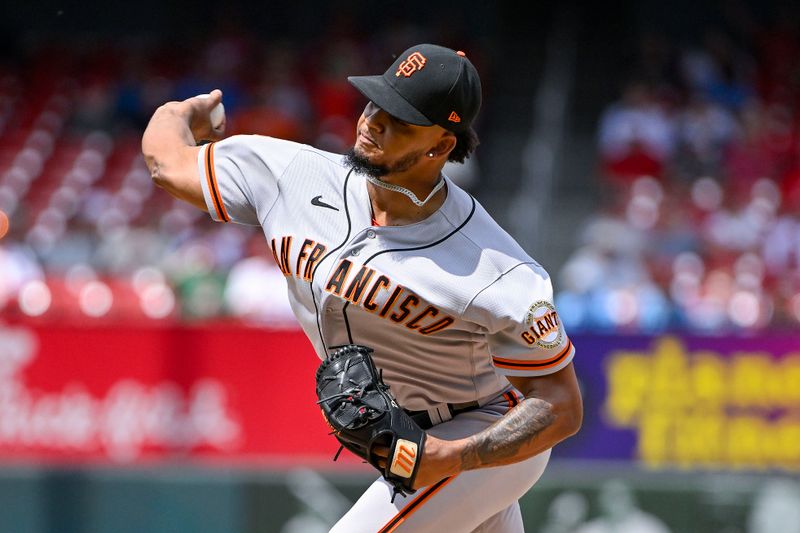 Jun 14, 2023; St. Louis, Missouri, USA;  San Francisco Giants relief pitcher Camilo Doval (75) pitches against the St. Louis Cardinals during the tenth inning at Busch Stadium. Mandatory Credit: Jeff Curry-USA TODAY Sports