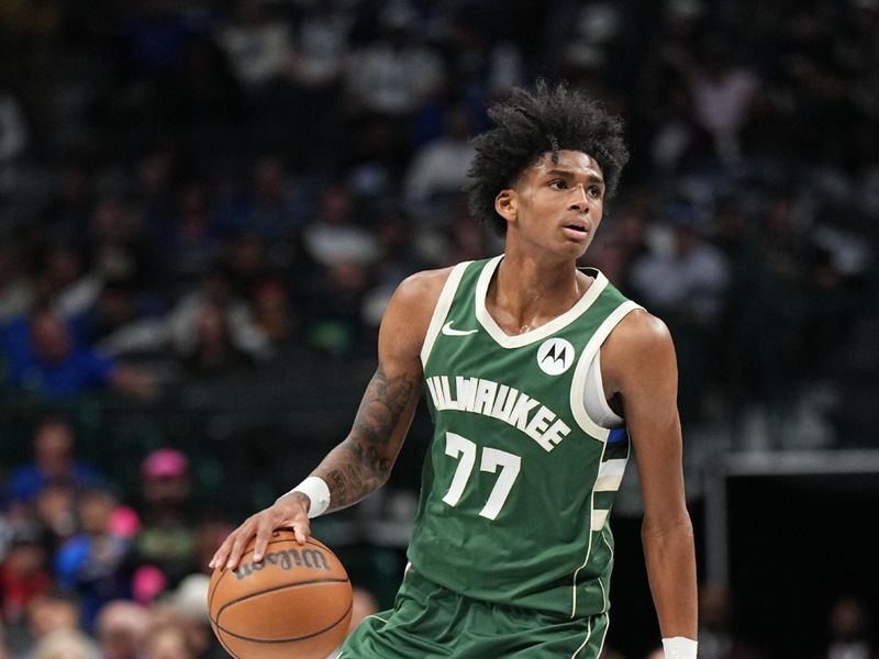 DALLAS, TX - OCTOBER 17: AJ Johnson #77 of the Milwaukee Bucks dribbles the ball during the game against the Dallas Mavericks during a NBA preseason game on October 17, 2024 at American Airlines Center in Dallas, Texas. NOTE TO USER: User expressly acknowledges and agrees that, by downloading and or using this photograph, User is consenting to the terms and conditions of the Getty Images License Agreement. Mandatory Copyright Notice: Copyright 2024 NBAE (Photo by Glenn James/NBAE via Getty Images)