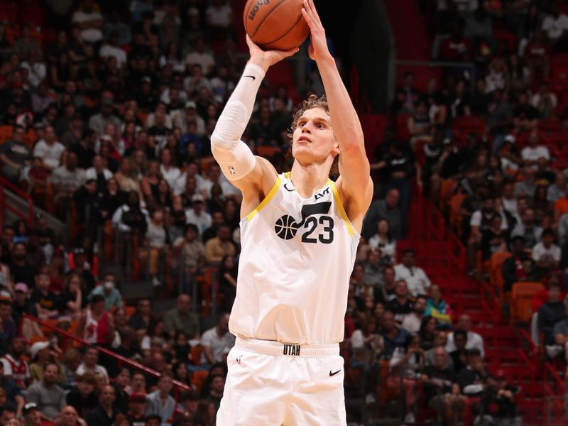 MIAMI, FL - MARCH 2: Lauri Markkanen #23 of the Utah Jazz three point basket during the game against the Miami Heat on March 2, 2024 at Kaseya Center in Miami, Florida. NOTE TO USER: User expressly acknowledges and agrees that, by downloading and or using this Photograph, user is consenting to the terms and conditions of the Getty Images License Agreement. Mandatory Copyright Notice: Copyright 2024 NBAE (Photo by Issac Baldizon/NBAE via Getty Images)