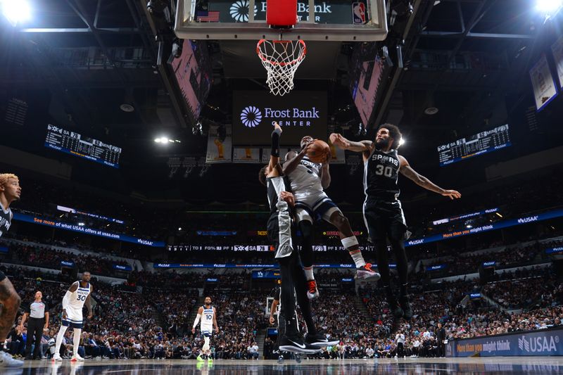 SAN ANTONIO, TX - NOVEMBER 2: Anthony Edwards #5 of the Minnesota Timberwolves drives to the basket during the game against the San Antonio Spurs on November 2, 2024 at the Frost Bank Center in San Antonio, Texas. NOTE TO USER: User expressly acknowledges and agrees that, by downloading and or using this photograph, user is consenting to the terms and conditions of the Getty Images License Agreement. Mandatory Copyright Notice: Copyright 2024 NBAE (Photos by Michael Gonzales/NBAE via Getty Images)