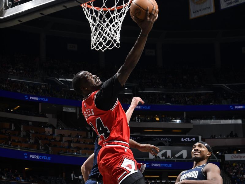 ORLANDO, FL - APRIL 7: Javonte Green #24 of the Chicago Bulls drives to the basket during the game against the Orlando Magic on April 7, 2024 at the Kia Center in Orlando, Florida. NOTE TO USER: User expressly acknowledges and agrees that, by downloading and or using this photograph, User is consenting to the terms and conditions of the Getty Images License Agreement. Mandatory Copyright Notice: Copyright 2024 NBAE (Photo by Fernando Medina/NBAE via Getty Images)