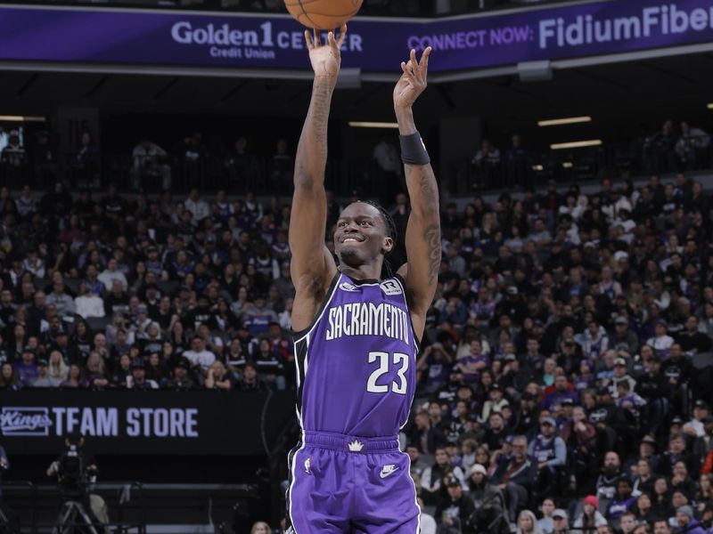 SACRAMENTO, CA - NOVEMBER 25: Keon Ellis #23 of the Sacramento Kings shoots the ball during the game against the Oklahoma City Thunder on November 25, 2024 at Golden 1 Center in Sacramento, California. NOTE TO USER: User expressly acknowledges and agrees that, by downloading and or using this Photograph, user is consenting to the terms and conditions of the Getty Images License Agreement. Mandatory Copyright Notice: Copyright 2024 NBAE (Photo by Rocky Widner/NBAE via Getty Images)