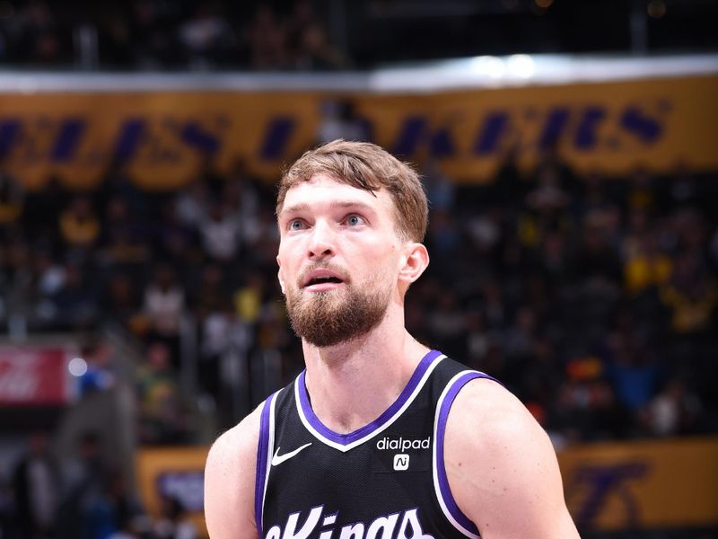 LOS ANGELES, CA - MARCH 6: Domantas Sabonis #10 of the Sacramento Kings shoots a free throw during the game against the Los Angeles Lakers on March 6, 2024 NBAE at Crypto.Com Arena in Los Angeles, California. NOTE TO USER: User expressly acknowledges and agrees that, by downloading and/or using this Photograph, user is consenting to the terms and conditions of the Getty Images License Agreement. Mandatory Copyright Notice: Copyright 2024 NBAE (Photo by Juan Ocampo/NBAE via Getty Images)