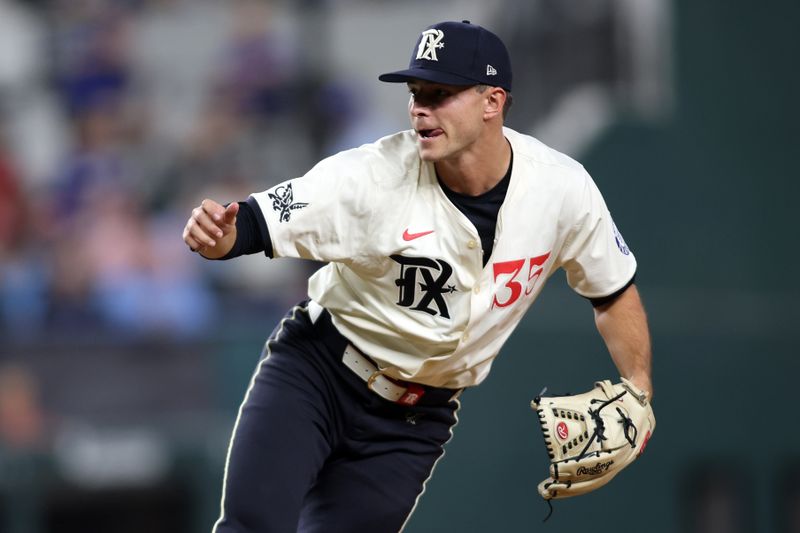 Sep 20, 2024; Arlington, Texas, USA; Texas Rangers pitcher Jack Leiter (35) throws a pitch against the Seattle Mariners in the fourth inning at Globe Life Field. Mandatory Credit: Tim Heitman-Imagn Images