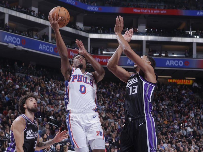 SACRAMENTO, CA - MARCH 25:  Tyrese Maxey #0 of the Philadelphia 76ers goes to the basket during the game on March 25, 2024 at Golden 1 Center in Sacramento, California. NOTE TO USER: User expressly acknowledges and agrees that, by downloading and or using this Photograph, user is consenting to the terms and conditions of the Getty Images License Agreement. Mandatory Copyright Notice: Copyright 2024 NBAE (Photo by Rocky Widner/NBAE via Getty Images)