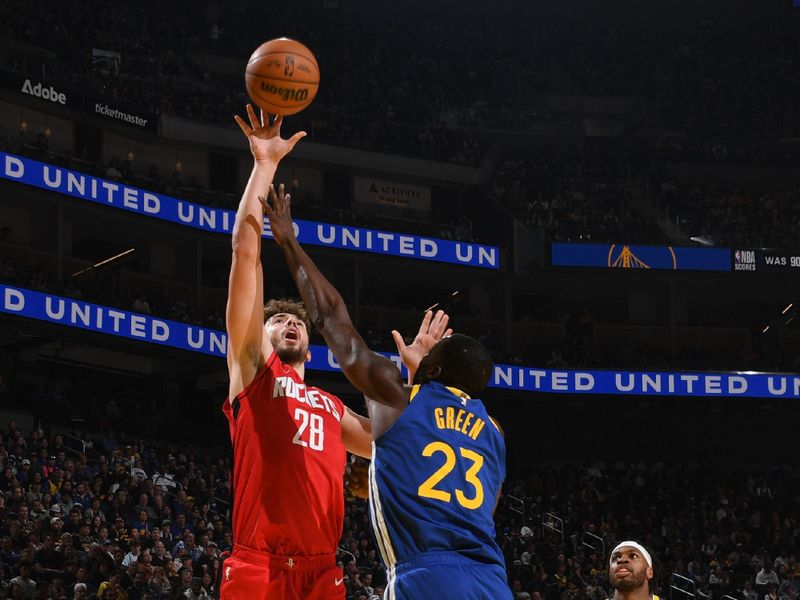 SAN FRANCISCO, CA - APRIL 6: Alperen Sengun #28 of the Houston Rockets shoots the ball during the game against the Golden State Warriors on April 6, 2025 at Chase Center in San Francisco, California. NOTE TO USER: User expressly acknowledges and agrees that, by downloading and or using this photograph, user is consenting to the terms and conditions of Getty Images License Agreement. Mandatory Copyright Notice: Copyright 2025 NBAE (Photo by Noah Graham/NBAE via Getty Images)