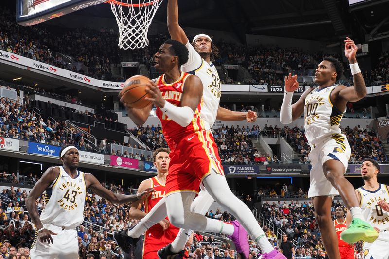 INDIANAPOLIS, IN - FEBRUARY 1: Onyeka Okongwu #17 of the Atlanta Hawks drives to the basket during the game against the Indiana Pacers on February 1, 2025 at Gainbridge Fieldhouse in Indianapolis, Indiana. NOTE TO USER: User expressly acknowledges and agrees that, by downloading and or using this Photograph, user is consenting to the terms and conditions of the Getty Images License Agreement. Mandatory Copyright Notice: Copyright 2025 NBAE (Photo by Ron Hoskins/NBAE via Getty Images) Onyeka Okongwu