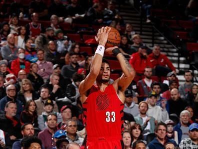 PORTLAND, OR - DECEMBER 8:  Toumani Camara #33 of the Portland Trail Blazers shoots the ball during the game against the Dallas Mavericks on December 8, 2023 at the Moda Center Arena in Portland, Oregon. NOTE TO USER: User expressly acknowledges and agrees that, by downloading and or using this photograph, user is consenting to the terms and conditions of the Getty Images License Agreement. Mandatory Copyright Notice: Copyright 2023 NBAE (Photo by Cameron Browne/NBAE via Getty Images)