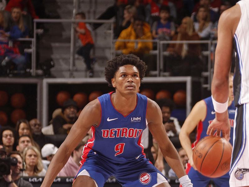 DETROIT, MI - FEBRUARY 4: Ausar Thompson #9 of the Detroit Pistons plays defense during the game against the Orlando Magic on February 4, 2024 at Little Caesars Arena in Detroit, Michigan. NOTE TO USER: User expressly acknowledges and agrees that, by downloading and/or using this photograph, User is consenting to the terms and conditions of the Getty Images License Agreement. Mandatory Copyright Notice: Copyright 2024 NBAE (Photo by Brian Sevald/NBAE via Getty Images)