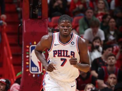 MIAMI, FL - DECEMBER 25:  Mo Bamba #7 of the Philadelphia 76ers looks on during the game against the Miami Heat on December 25, 2023 at Kaseya Center in Miami, Florida. NOTE TO USER: User expressly acknowledges and agrees that, by downloading and or using this Photograph, user is consenting to the terms and conditions of the Getty Images License Agreement. Mandatory Copyright Notice: Copyright 2023 NBAE (Photo by David Sherman/NBAE via Getty Images)