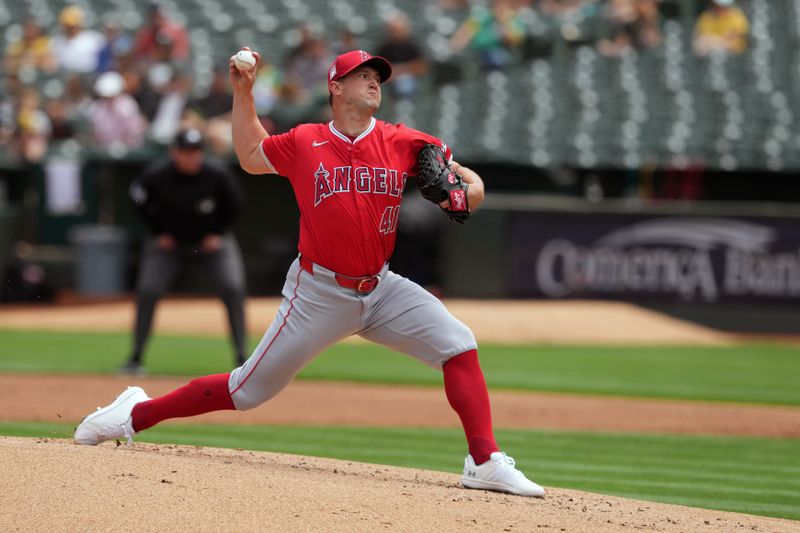 Jul 21, 2024; Oakland, California, USA; Los Angeles Angels starting pitcher Carson Fulmer (41) throws a pitch against the Oakland Athletics during the first inning at Oakland-Alameda County Coliseum. Mandatory Credit: Darren Yamashita-USA TODAY Sports