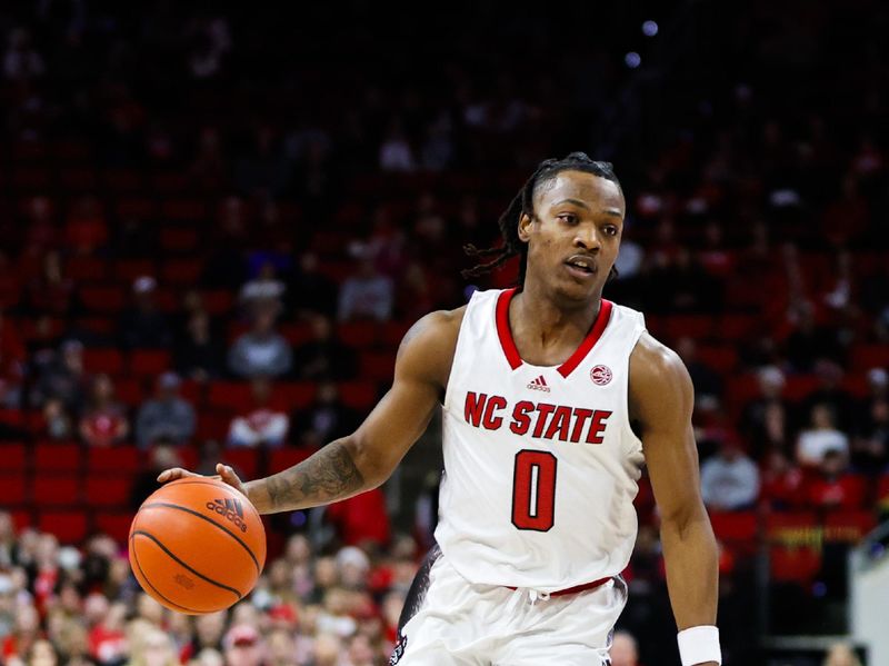 North Carolina State Wolfpack Outmaneuver Yellow Jackets at PNC Arena