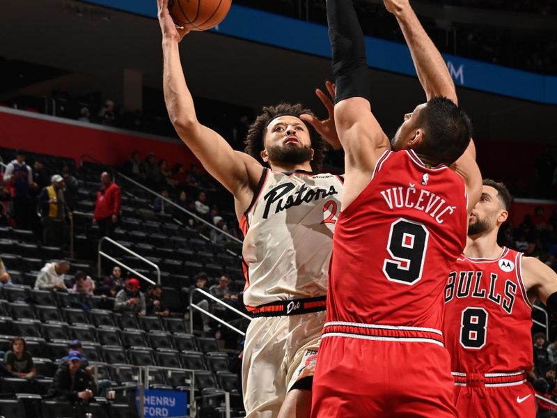 DETROIT, MI - NOVEMBER 18: Cade Cunningham #2 of the Detroit Pistons drives to the basket during the game against the Chicago Bulls on November 18, 2024 at Little Caesars Arena in Detroit, Michigan. NOTE TO USER: User expressly acknowledges and agrees that, by downloading and/or using this photograph, User is consenting to the terms and conditions of the Getty Images License Agreement. Mandatory Copyright Notice: Copyright 2024 NBAE (Photo by Chris Schwegler/NBAE via Getty Images)