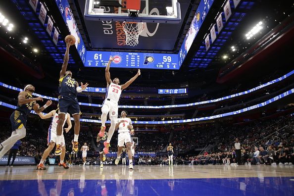 DETROIT, MI - DECEMBER 11: Bennedict Mathurin #00 of the Indiana Pacers shoots the ball during the game against the Detroit Pistons on December 11, 2023 at Little Caesars Arena in Detroit, Michigan. NOTE TO USER: User expressly acknowledges and agrees that, by downloading and/or using this photograph, User is consenting to the terms and conditions of the Getty Images License Agreement. Mandatory Copyright Notice: Copyright 2023 NBAE (Photo by Brian Sevald/NBAE via Getty Images)