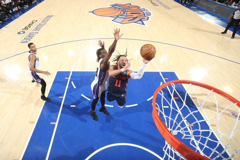 NEW YORK, NY - APRIL 4: Jalen Brunson #11 of the New York Knicks drives to the basket during the game against the Sacramento Kings on April 4, 2024 at Madison Square Garden in New York City, New York.  NOTE TO USER: User expressly acknowledges and agrees that, by downloading and or using this photograph, User is consenting to the terms and conditions of the Getty Images License Agreement. Mandatory Copyright Notice: Copyright 2024 NBAE  (Photo by Nathaniel S. Butler/NBAE via Getty Images)