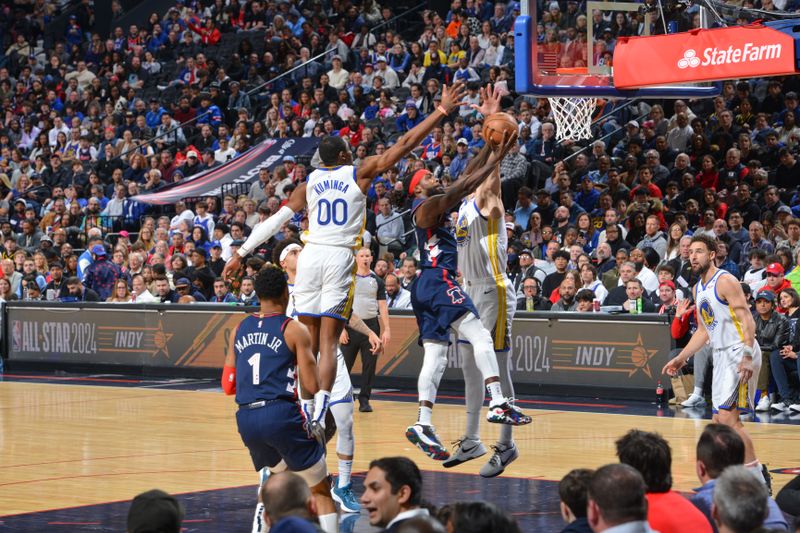 PHILADELPHIA, PA - FEBRUARY 7:  Patrick Beverley #22 of the Philadelphia 76ers goes to the basket during the game on February 7, 2024 at the Wells Fargo Center in Philadelphia, Pennsylvania NOTE TO USER: User expressly acknowledges and agrees that, by downloading and/or using this Photograph, user is consenting to the terms and conditions of the Getty Images License Agreement. Mandatory Copyright Notice: Copyright 2024 NBAE (Photo by Jesse D. Garrabrant/NBAE via Getty Images)