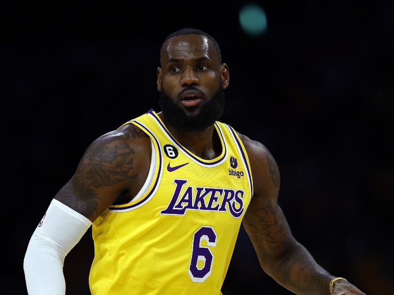 LeBron James Shines as Los Angeles Lakers Prepare to Face Brooklyn Nets