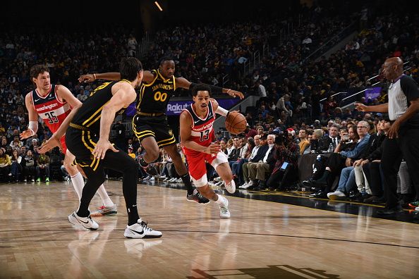 SAN FRANCISCO, CA - DECEMBER 22: Jordan Poole #13 of the Washington Wizards drives to the basket during the game against the Golden State Warriors on December 22, 2023 at Chase Center in San Francisco, California. NOTE TO USER: User expressly acknowledges and agrees that, by downloading and or using this photograph, user is consenting to the terms and conditions of Getty Images License Agreement. Mandatory Copyright Notice: Copyright 2023 NBAE (Photo by Noah Graham/NBAE via Getty Images)